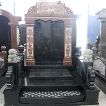 富士石材墓碑廠家工廠直銷FS-120山西黑龍鳳浮雕傳統(tǒng)墓碑,加工精細品質一流